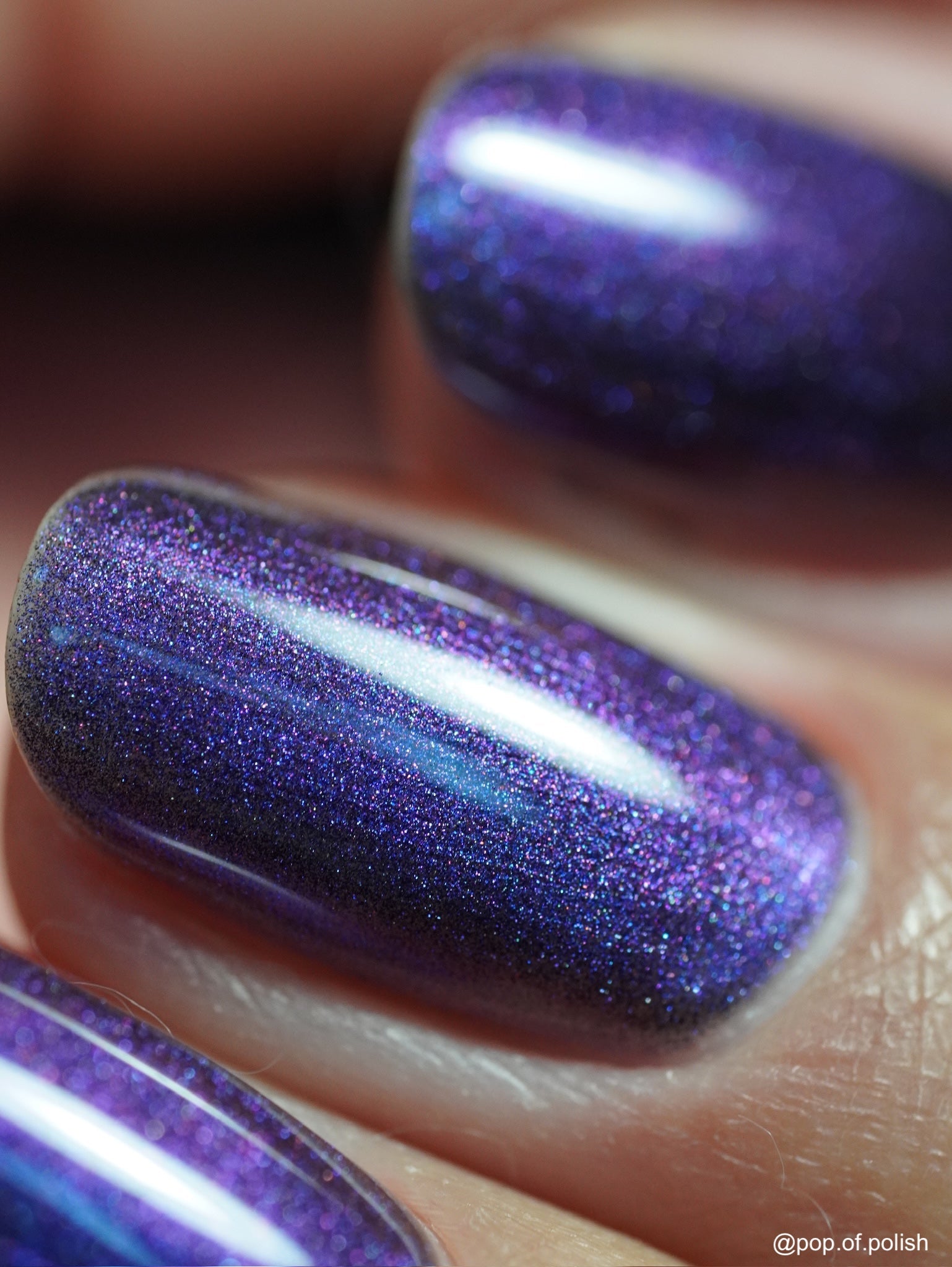POISON BERRY CAT - EYE - Stellar Gel™ -