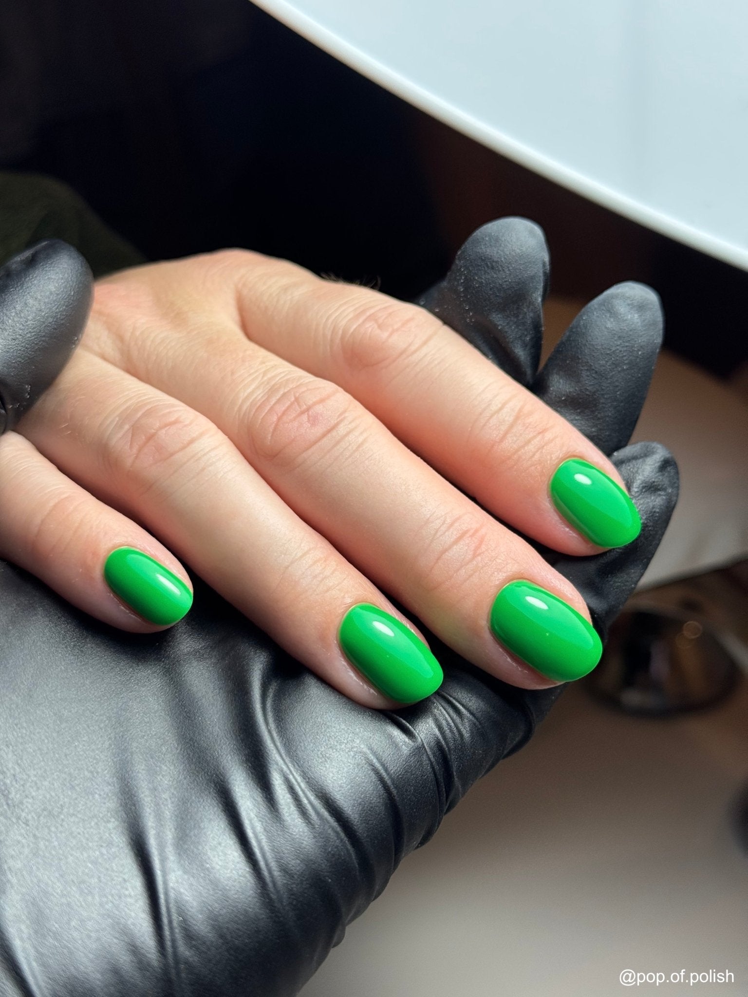 TAVERN ON THE GREEN - Stellar Gel™ - 